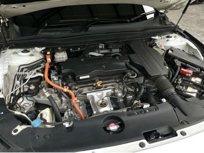 2019 Honda Accord 2.0 hybrid Tech สีขาว รูปที่ 8